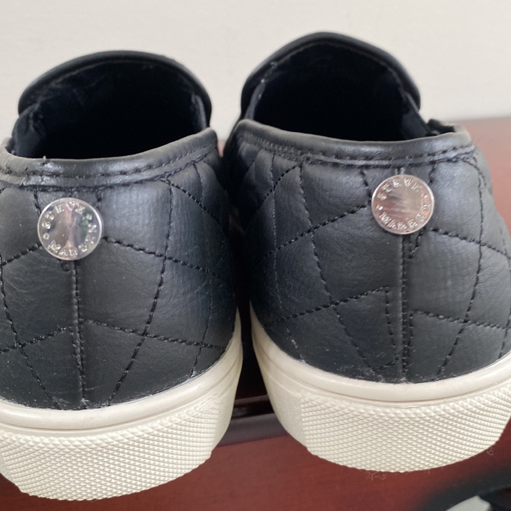 Steve Madden Ecentrcq slip on sneaker size 7B - Picture 6 of 6